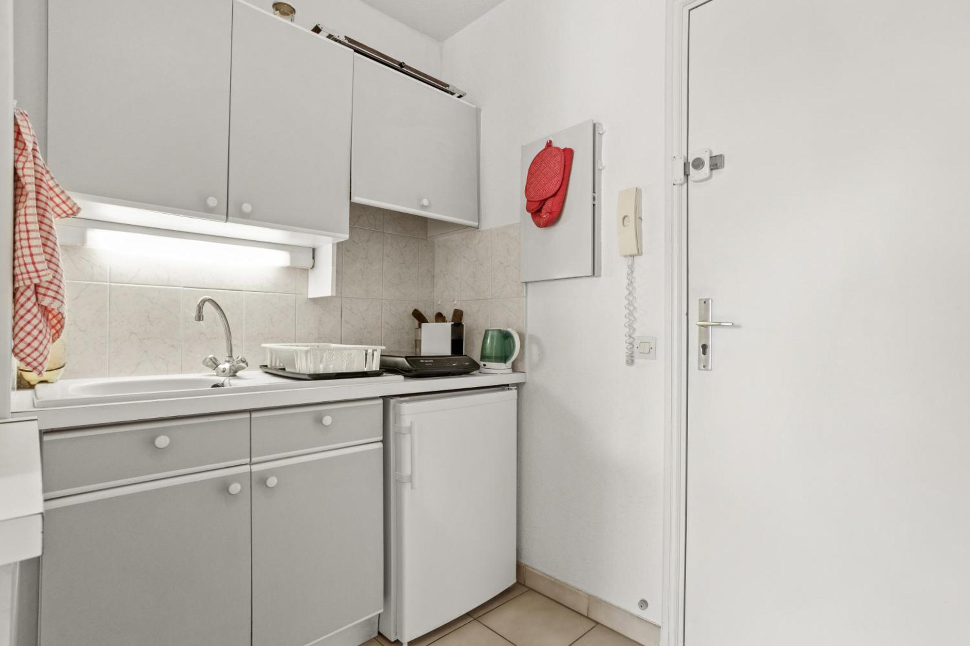 Appartement A 200 M De La